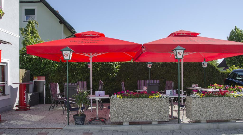 Gaestehaus Cafe Andrea Koeflach Exterior photo